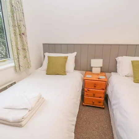 71 Maen Valley Park Holiday home